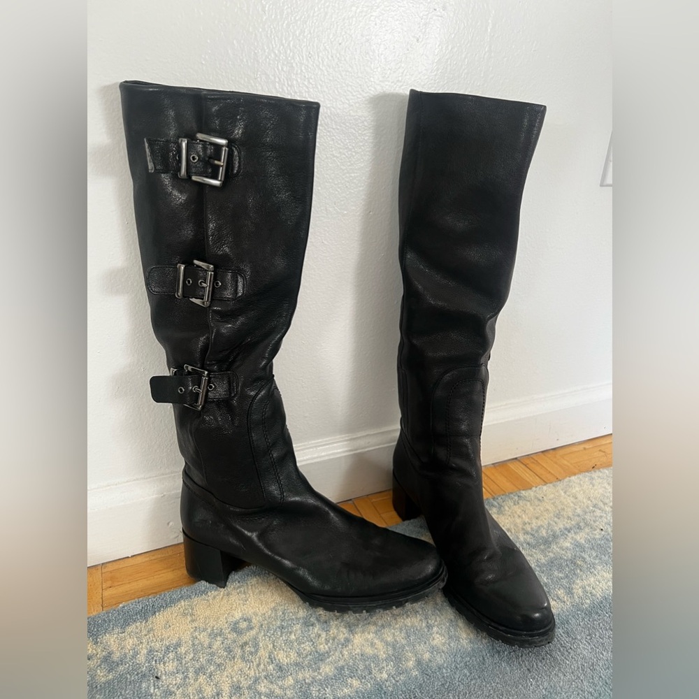 Stuart Weitzman boots